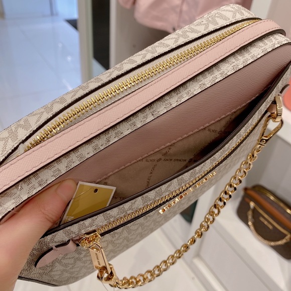 Michael Kors Jet Set Zip Chain Crossbody in vanilla/pink - Picture 4 of 8
